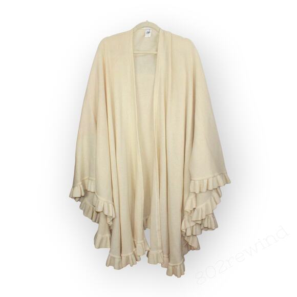Gruppo Italiano Sweaters - 80s Vintage Gruppo Italiano Knit WoolBlend Open Shawl Ruffle Cream/Butter Italy